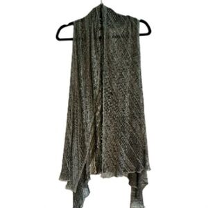 Silver Metallic Knit Vest Sleeveless Large